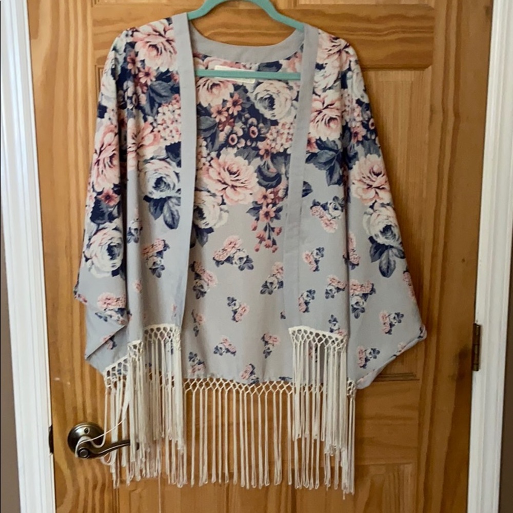 Abercrombie & Fitch kimono top